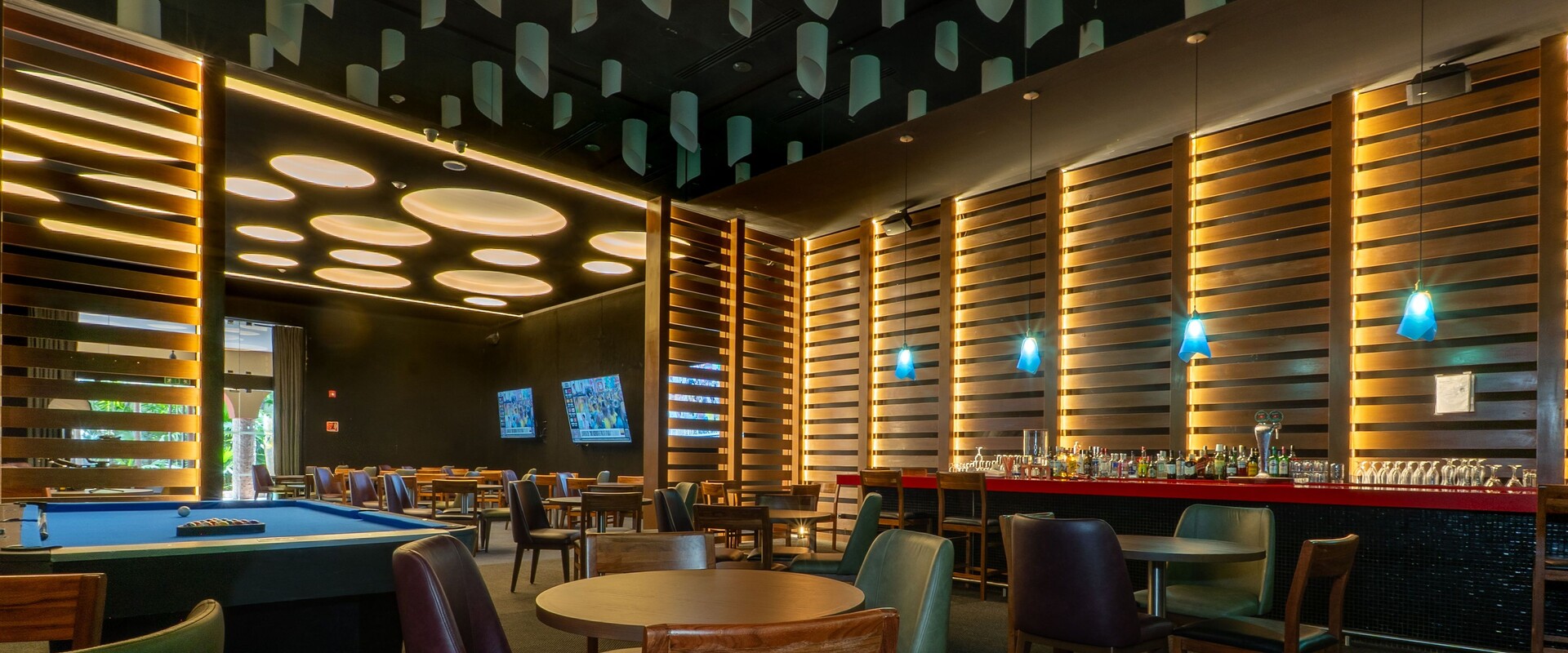 LITE SPORTS BARS