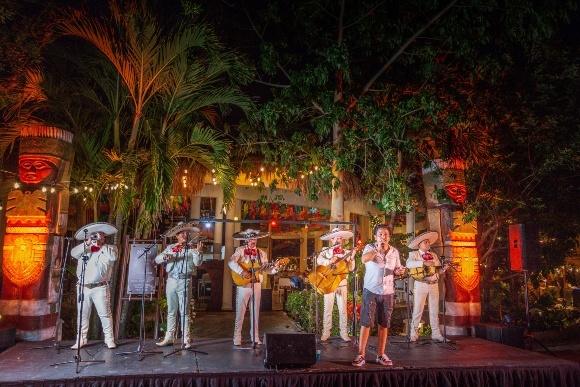 Mexican Music_SandosCaracol_580x387